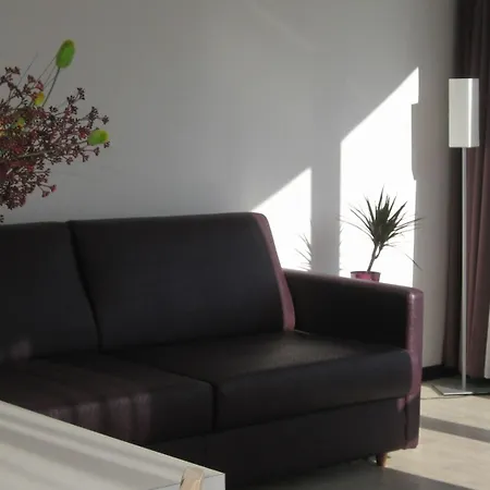 - La Closeraie Aparthotel 3*