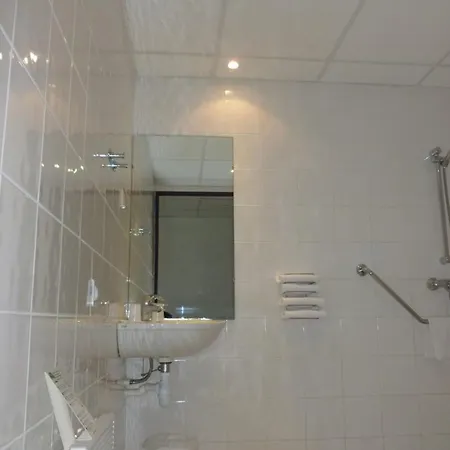 - La Closeraie Aparthotel