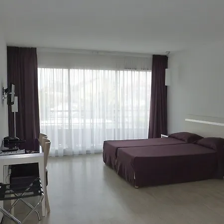 - La Closeraie 3* Lourdes