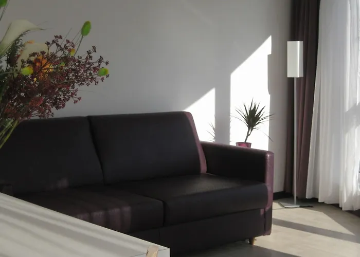 - La Closeraie Aparthotel 3*