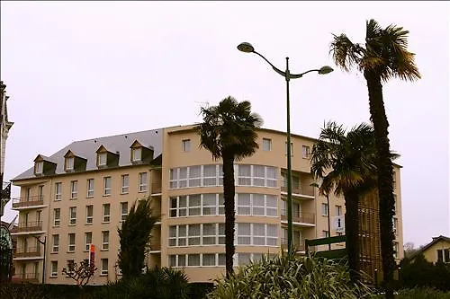 - La Closeraie 3* Lourdes