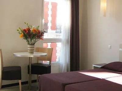 - La Closeraie Aparthotel Lourdes