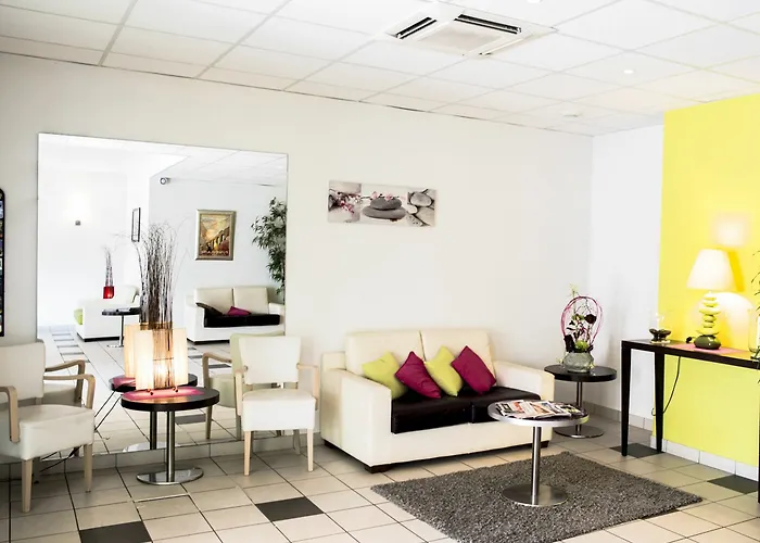 - La Closeraie Lägenhetshotell 3*